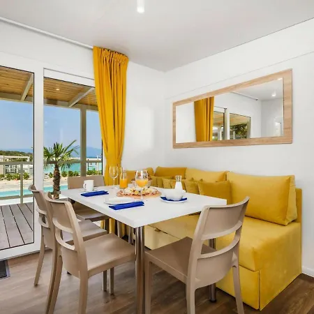 Mobile With Seaview At Prázdninový dům *