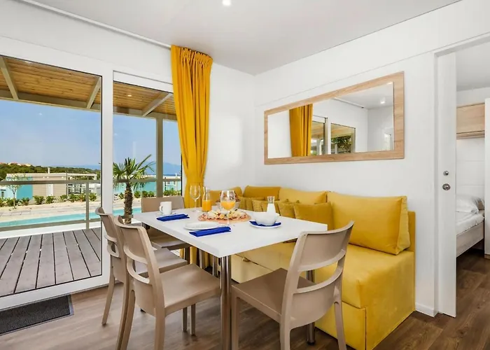 Mobile With Seaview At Сasa de vacaciones *