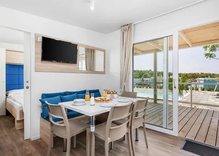 Сasa de vacaciones Mobile With Seaview At