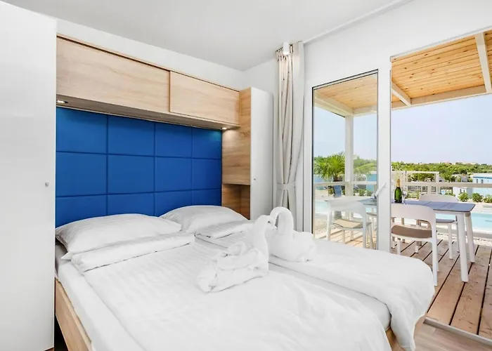 Mobile With Seaview At Сasa de vacaciones